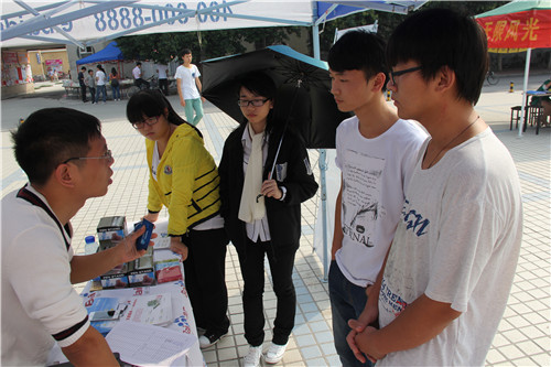 “百度安全產(chǎn)品、百度糯米團(tuán)購(gòu)走進(jìn)校園”活動(dòng)報(bào)道